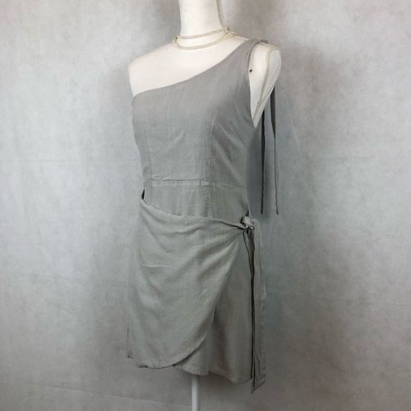 White Fox Boutique Dresses & Skirts - SzM White Fox Gray Wrap Dress